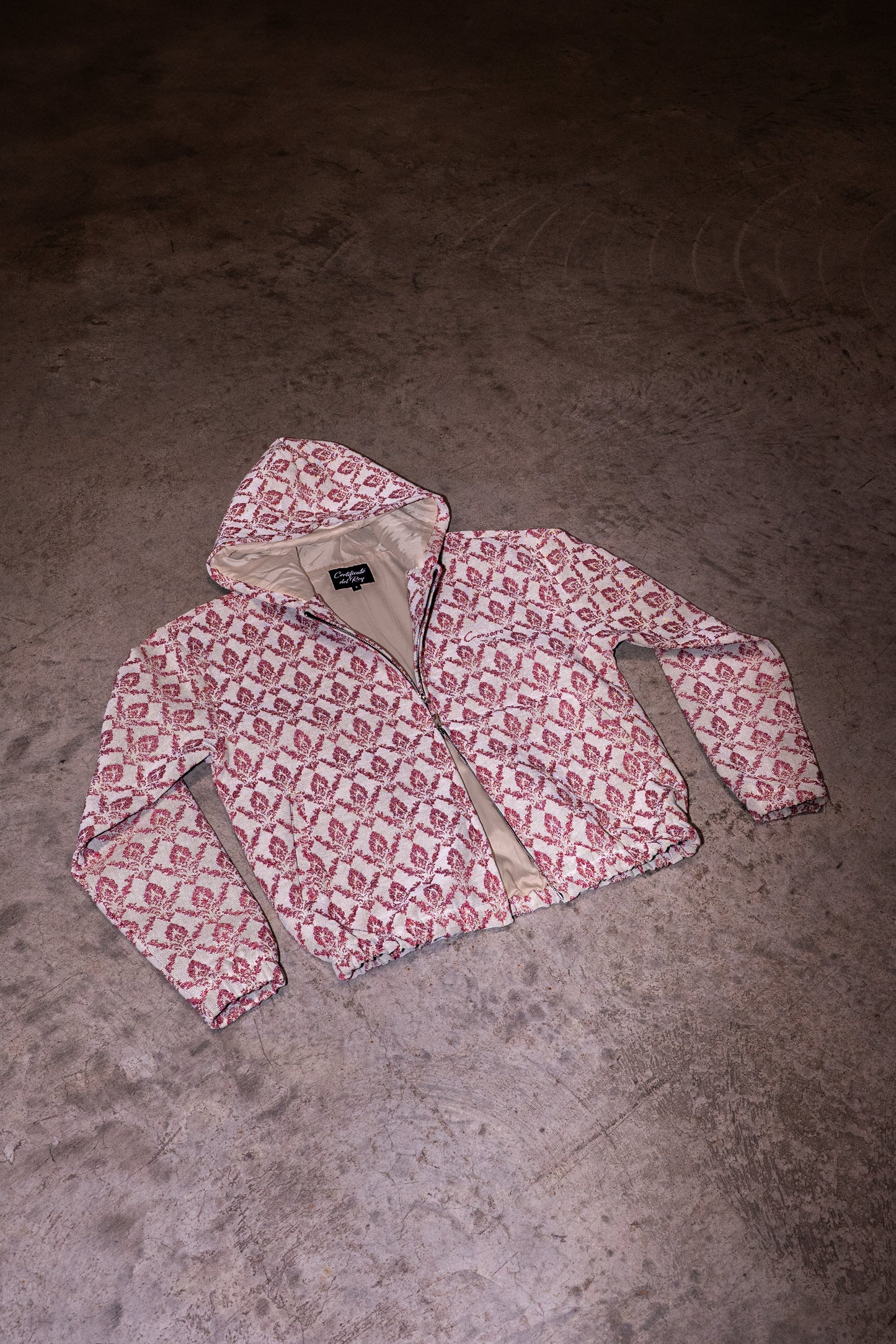 Zip Portrait Pink